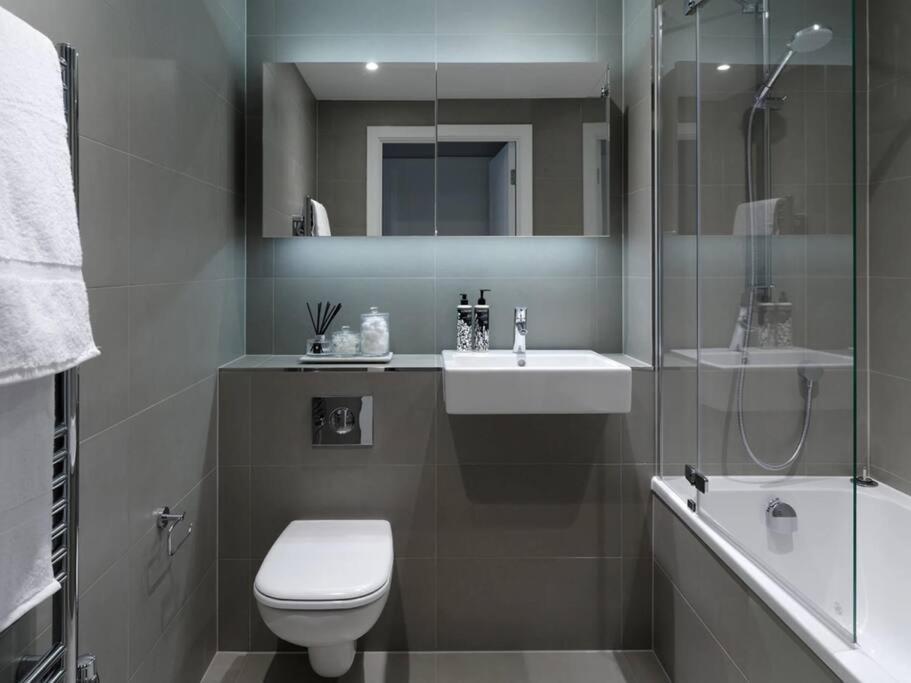 Relax In Beautiful & Cosy -zone 1 Apartamento Londres